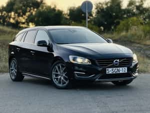 Volvo v60 Plug In Hybrid, 2.4 diesel 5 cilindrii, Automat, 2014, euro 5 — miniatura 10