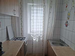 Apartament 2 camere renovat, mobilat si utilat, cu boxa – Craiovita — miniatura 4
