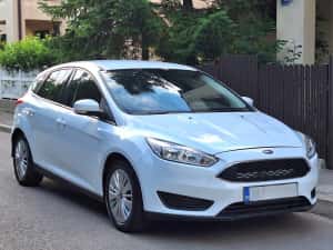 Ford Focus • Facelift • 1.6 TDCI • Hatchback • — miniatura 4