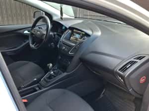Ford Focus • Facelift • 1.6 TDCI • Hatchback • — miniatura 6
