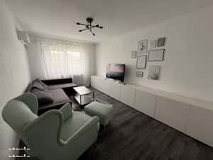 Vand apartament cu 2 cam in zona C. Aradului, Piata Verde str. Dej 21 — miniatura 3