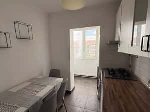 Vand apartament cu 2 cam in zona C. Aradului, Piata Verde str. Dej 21 — miniatura 5