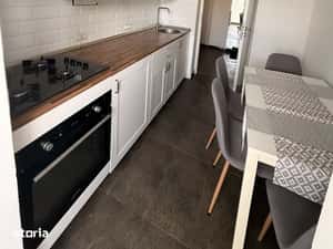 Vand apartament cu 2 cam in zona C. Aradului, Piata Verde str. Dej 21 — miniatura 6