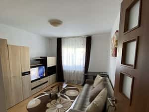 Inchiriez apartament (garsoniera) Tudor strada Viitorului — miniatura 2