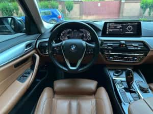 BMW 520E Plug-in Hybrid — miniatura 7