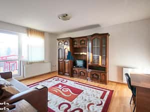 Apartament 1 camera, 40 mp + balcon, in apropiere de Spitalul de Recup