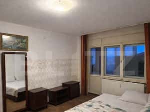 Apartament ideal pentru renovare, vedere la Bega, 2 camere — miniatura 2