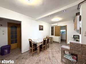 Vând apartament cu 2 camere decomandat — miniatura 6