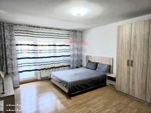 Apartament cu o camera de închiriat în zona Alfa
