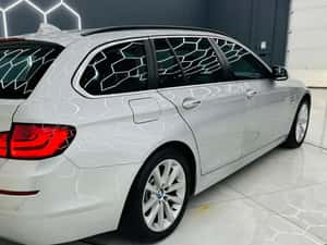 BMW Seria 5 520d Aut Modern Line — miniatura 4