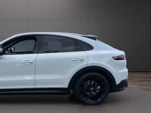 Porsche Cayenne 2022, 75.990 km, 79.430 EUR — miniatura 7