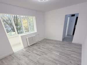 Apartament 2 camere zona nord — miniatura 3