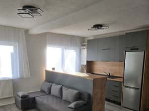 Apartament modern 3 camere 2 bai 70 mp utili Cartier Strand