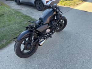Moto Guzzi “Bobber” 750 V7 2002 — miniatura 2