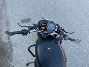 Moto Guzzi “Bobber” 750 V7 2002 — miniatura 6