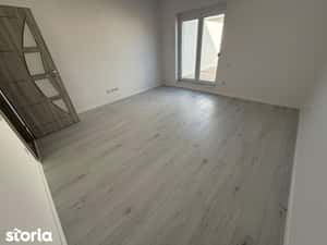 Penthouse 2 cam si 2 terase de 40 mp, incalz pardoseala, lift — miniatura 4