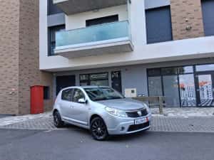 Dacia Sandero Model Laureate 1.4 MPI — miniatura 4