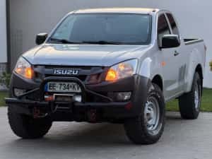 Isuzu d-max 2.5 4x4 4x2 euro 5 — miniatura 2