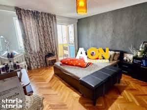 Apartament 3 camere decomandat de vânzare – zona Cetate — miniatura 1