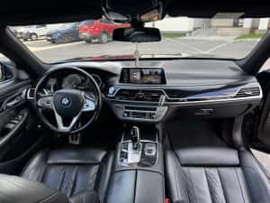 BMW 730 X drive — miniatura 8