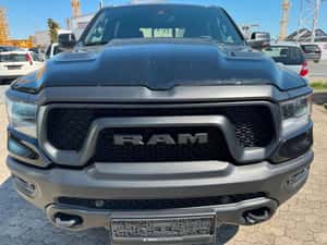 Dodge RAM SUV 401 cp, 2.645 km, 75.337 EUR — miniatura 1