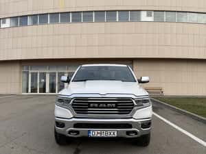 Dodge RAM SUV 401 cp, 2.645 km, 75.337 EUR — miniatura 6