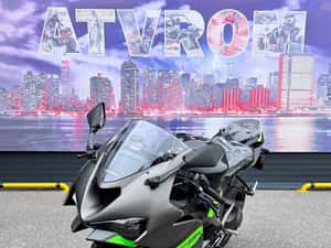 Motocicleta Kawasaki Ninja ZX-6R '26 — miniatura 10
