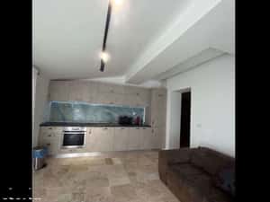 De inchiriat apartament 2 camere la parter cu curte Navodari — miniatura 2