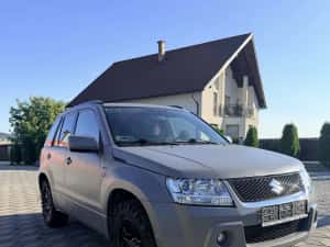 Suzuki grand vitara — miniatura 5