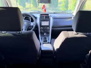 Suzuki grand vitara — miniatura 6