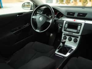 Volkswagen Passat B6 2.0 Tdi 196.000km Posibilitate RATE — miniatura 5