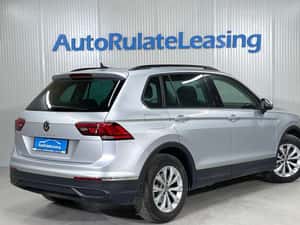 Volkswagen Tiguan 2022 - 50.317 km, Automată, Benzină, 150 cp — miniatura 3