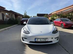 Vand Tesla Model 3 Dual Motor Lomg Range Performance incl roti de iarna — miniatura 2