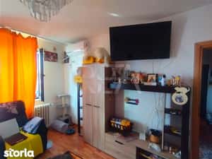 Garsoniera Titan la 5 minute de metrou 1 Decembrie 1918 — miniatura 4