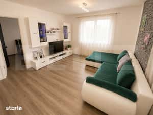 Apartament 2 camere, etaj intermediar, la cheie, balcon, zona Vivo — miniatura 3