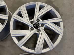 Jante aliaj 18’ Bergamo VW Golf 8 / Octavia, Leon, A3 — miniatura 2