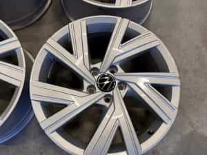 Jante aliaj 18’ Bergamo VW Golf 8 / Octavia, Leon, A3 — miniatura 4