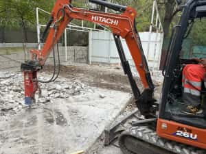 Inchirieri miniexcavator  demolari case — miniatura 2