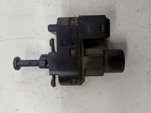 Switch frana 93bb13480bc Ford Focus 1 (1999 - 2004) 1.4 benzina FXDD