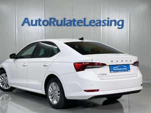 Skoda Octavia 2021, 156925 km, Diesel, Automată — miniatura 4
