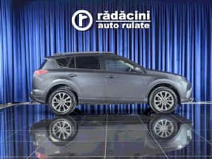 Toyota RAV 4 SUV second-hand, 15.850 EUR — miniatura 5