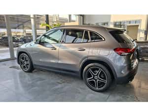 Mercedes-Benz GLA 200 SUV, 2021, 79.113 km — miniatura 2
