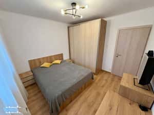 Apartament 3 camere renovat Lujerului Virtutii bloc stradal parcare