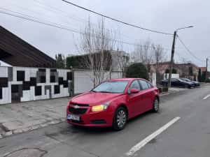 Chevrolet Cruze rosu 1.6 benzina — miniatura 2