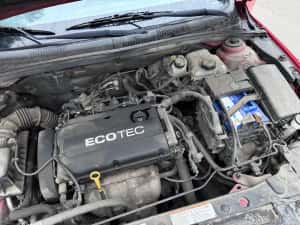 Chevrolet Cruze rosu 1.6 benzina — miniatura 7