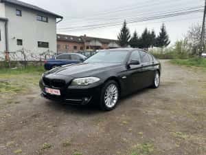 BMW 520d, Automat Rate Garantie Head up, Trapa, Xenon, Piele, Navi mare — miniatura 2