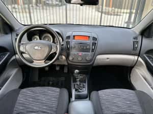 Kia Ceed Hatchback/1.4 Benzina/109cp/Euro4//2008/AC/totul Functional — miniatura 5