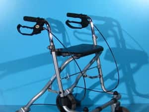 Cadru de mers cu roti varstnici- Drive — miniatura 3