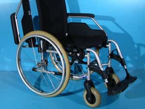 Scaun cu rotile  Meyra - latime sezut 43 cm — miniatura 3