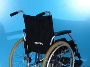 Scaun cu rotile  Meyra - latime sezut 43 cm — miniatura 5